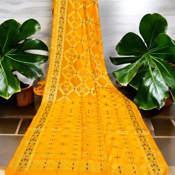 Gold Banarasi Dupion Silk Saree – Timeless Traditional Bridal Elegance