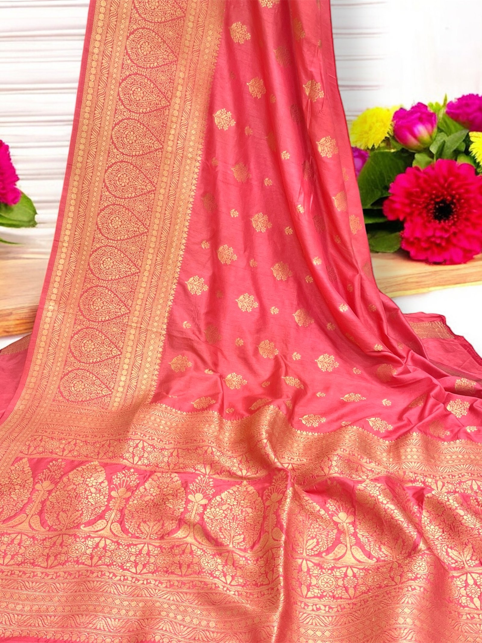 Banarasi Zari Dola Silk Saree