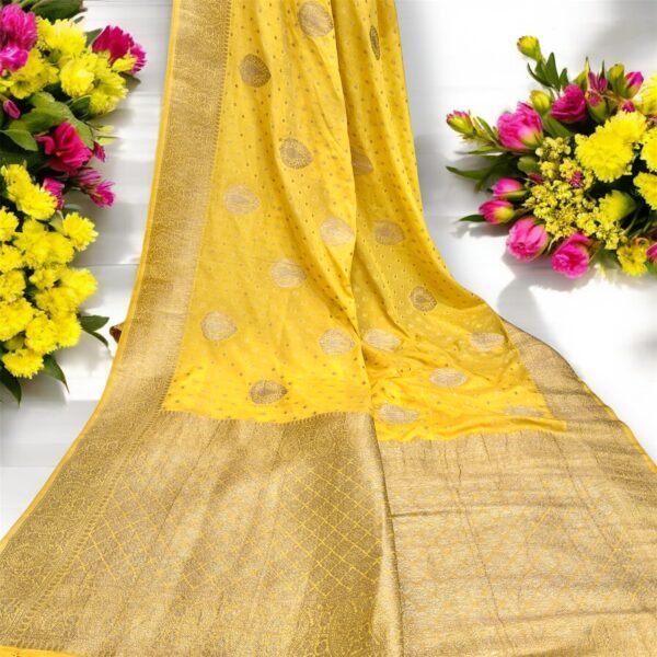 Royal Gold Banarasi Semi Georgette Saree with Elegant Zari Weaving